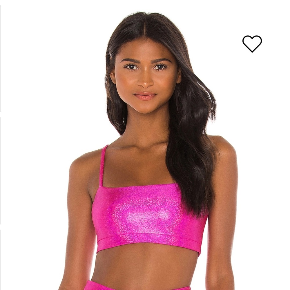 BEACH RIOT X REVOLVE Izzy Sports Bra NWT